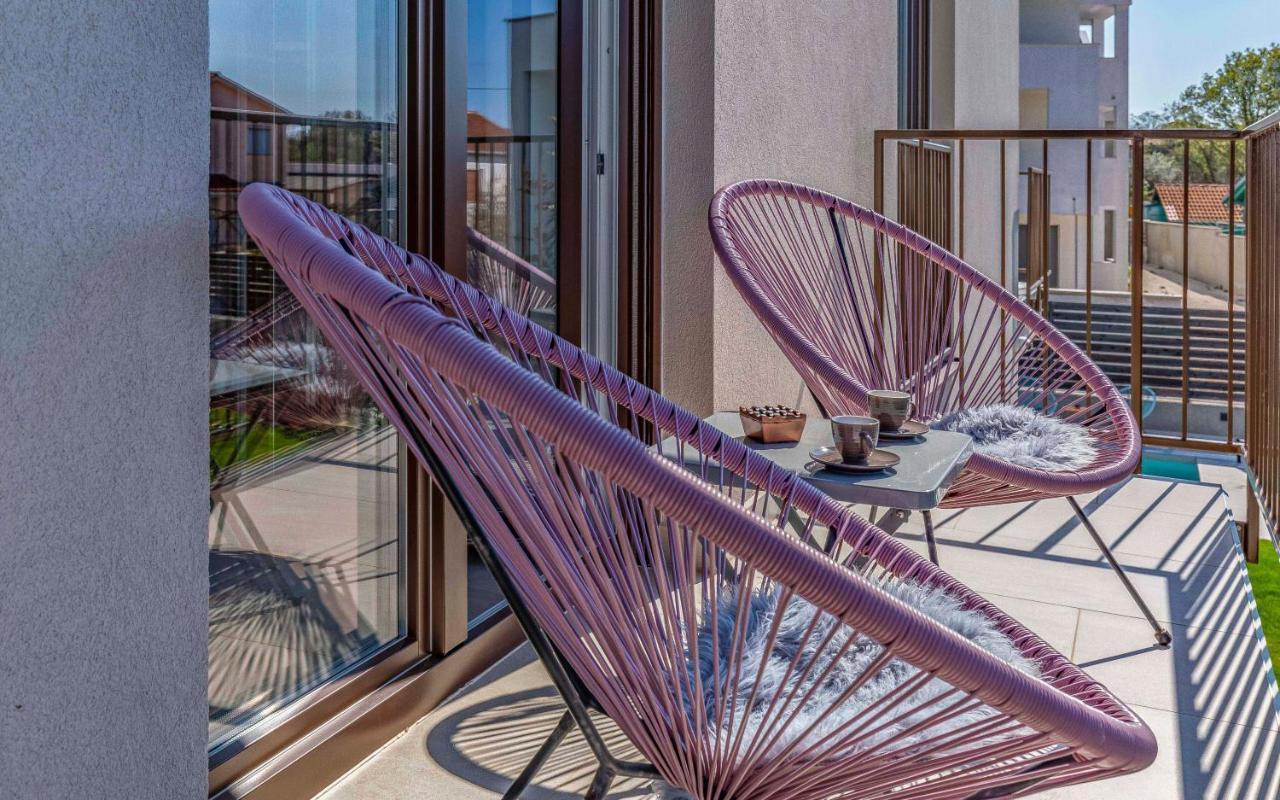Ap Caci Mit Pool - Istriensonne 0712-0737 Apartment เมดูลิน ภายนอก รูปภาพ