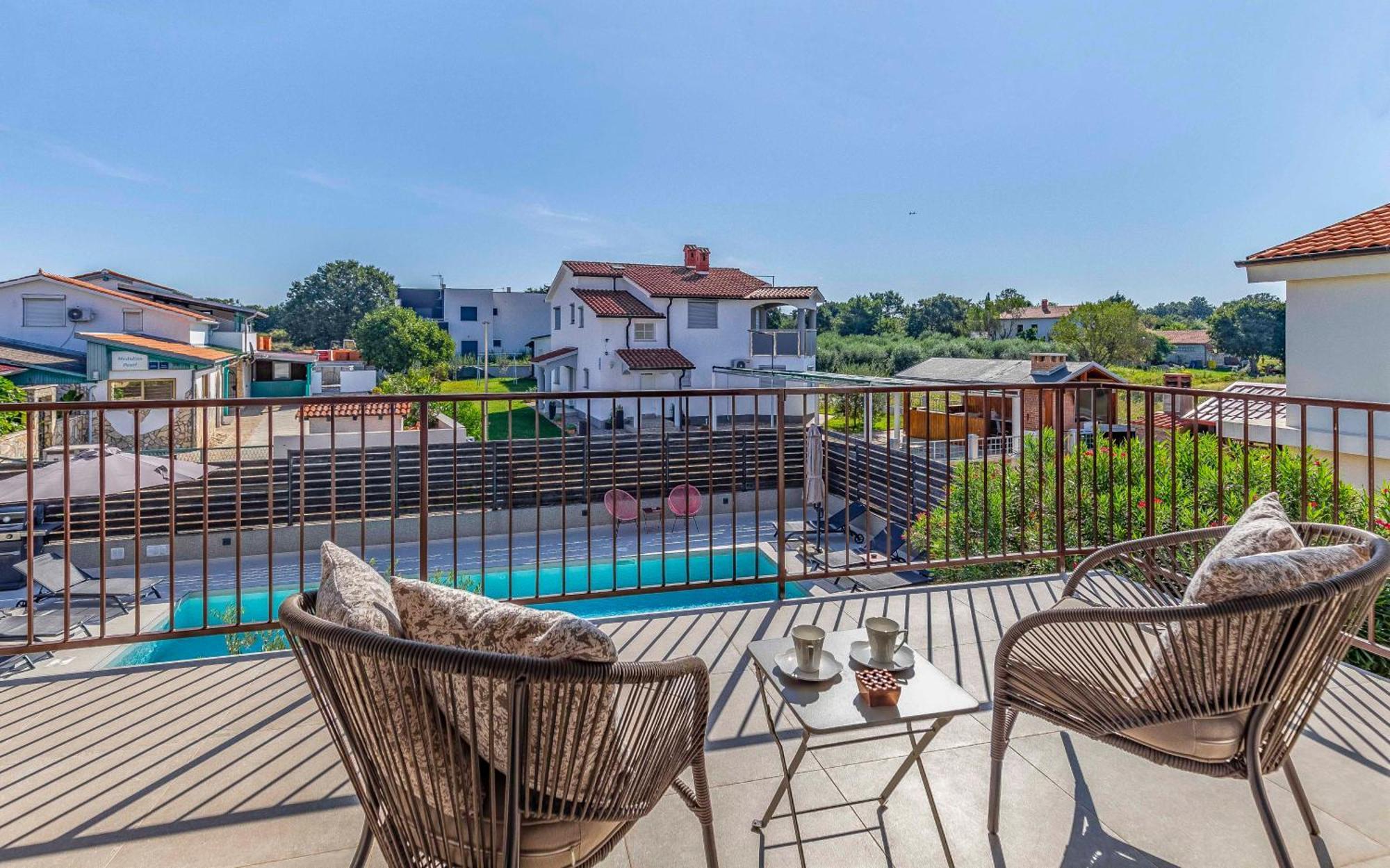 Ap Caci Mit Pool - Istriensonne 0712-0737 Apartment เมดูลิน ภายนอก รูปภาพ