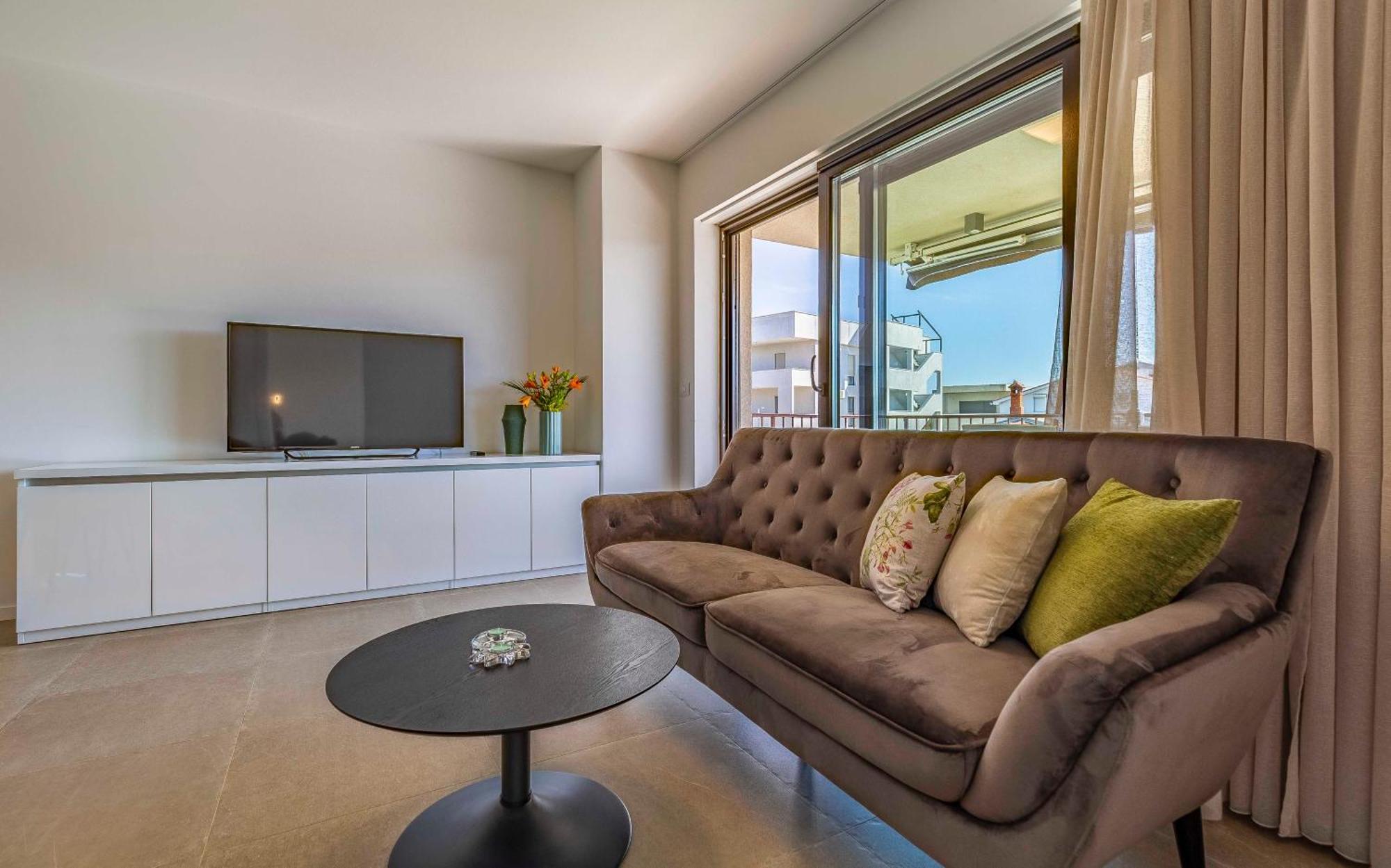 Ap Caci Mit Pool - Istriensonne 0712-0737 Apartment เมดูลิน ภายนอก รูปภาพ